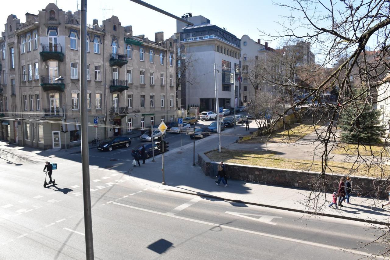 Familia Apartments Vilnius Ngoại thất bức ảnh