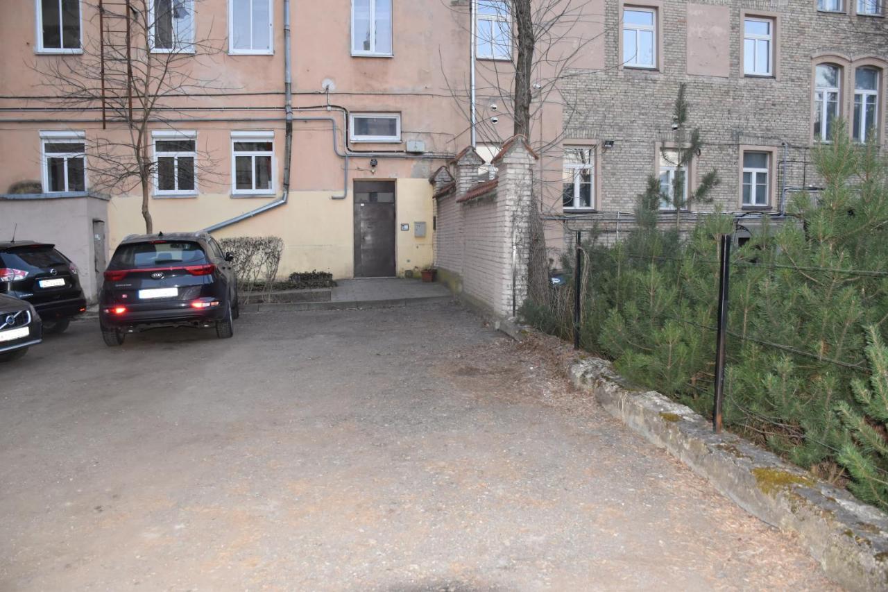 Familia Apartments Vilnius Ngoại thất bức ảnh