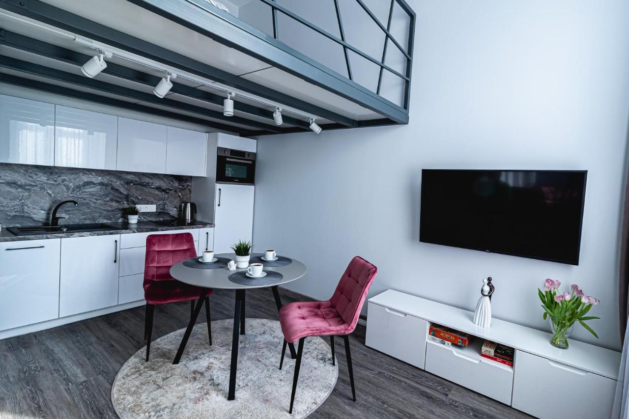 Familia Apartments Vilnius Ngoại thất bức ảnh