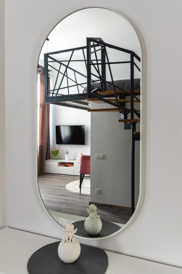 Familia Apartments Vilnius Ngoại thất bức ảnh