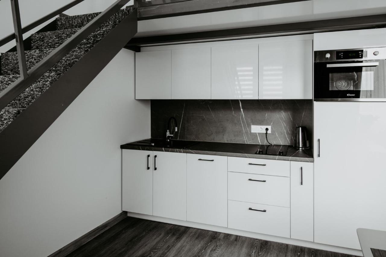 Familia Apartments Vilnius Ngoại thất bức ảnh